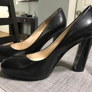 Nine West chunky 4" heal pumps